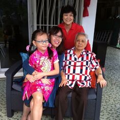 Our first and only photo with Cousin Adeline and Auntie Jessie During 2014 Chinese New Year.