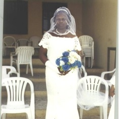 Agnes Wedding Pic2_2004