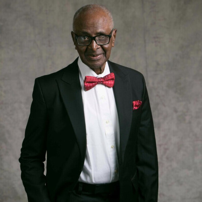 Akinlolu Oluseyi Akinwunmi Fadipe