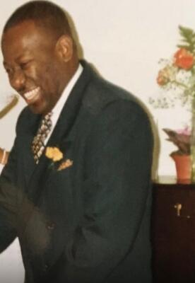 Akinola Alo