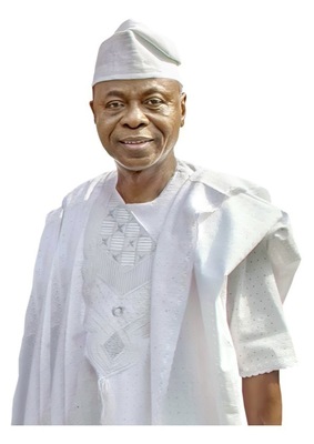 Pa' Akinsola Oladipo SOYOYE