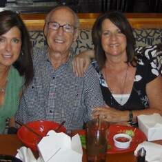 Lunch with our awesome Dad at Pei Wei in SLC, Ut...another favorite spot. Sue, Dad, Gloria and Patty.