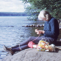 1971, Knitting