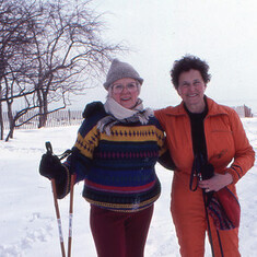 1982-Alberta-and-Marcia-on-M