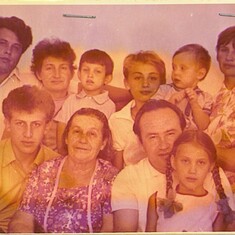 1971, Ош Киргизия. Песина семья, Миша, бабушка Бетя Марковна, Борис, Лев, Ася с Георгием.