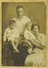 Ош, Киргизия. 1938. Родители Фиша и Бетя и сыновья Борис и Саша. Теперь они снова вместе.