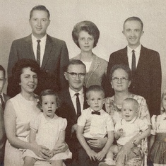 Al, his brother John, their parents, and their families.