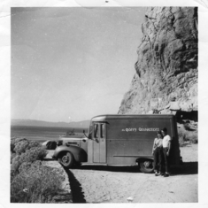 1955 Happy_Wanderers_truck