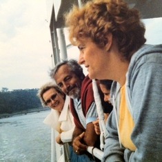 Alida, Marcel et Mireille_Sur un bateau
