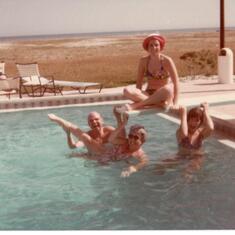 Fooling around on vacation - Mom & Dad with Judy and Carol Guiou