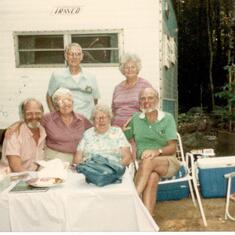 Allen & Dottie, with his Mom, Alma, brothers Chip and Auzzie, and Auzzie's wife, Del