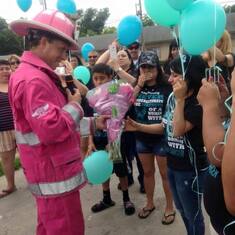 Pink Heals and Engine 21 SAFD show up for her event! She was very surprised&emotional