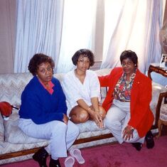 Mamie, Jen & Aunt Gloria