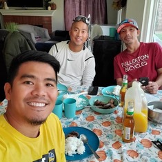 Get together after shopping for bike parts eating lunch at my house talking about basketball and and MTB my last memory before u left us that day.❤❤❤