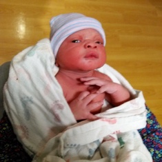 First Photo of Kamoni at Birth