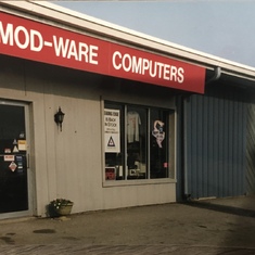 Mom’s Computer Business 