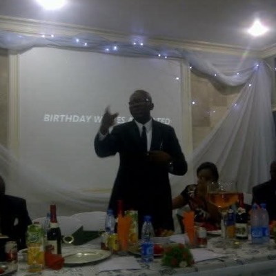 Uncle Anii Hofnar Umebuanii