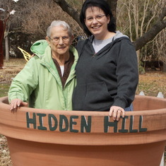 Anita and Dianne Spalding at Bob Hill's Nursery