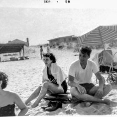 Ann, Myrna, Sumner in Sept 1958 (Cindy and Jeff are off screen)