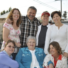 Alice, Ben, Dianna, Margaret, Lois, Mom and Norma