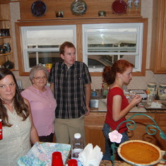 Dianna, Mom, Chris and Stephy