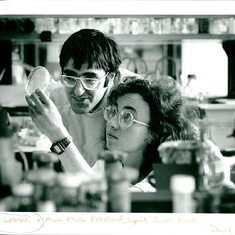 Hans Lehrach & Annemarie Frischauf, Imperial Cancer Research Laboratories. Foto by David Rose,