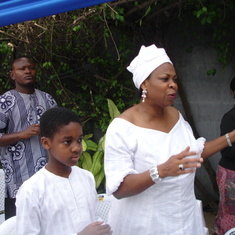 Funmi and Jemie Imo; Onyi Adiukwu @ Shekinah Praise in memory of Mommy