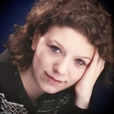 Annie M Rehn
