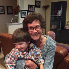 Mom and Max, Thanksgiving ❤️.