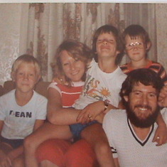 Birthday 1983 - With 
Dean, Ross, Daddy & Mommy.