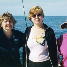 fishing in Florida with (left to right): Krystine, Tanja, Janina