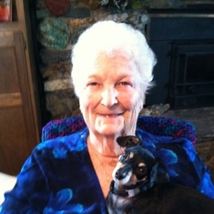 Arline with her litle Holly in 2011