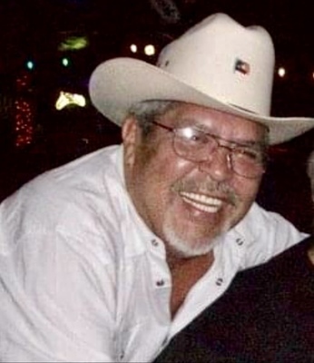 Arturo  V Sanchez 