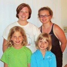 Arvin's four granddaughters - (back) Audra & Emily, (front) twins Cassandra & Amanda Hagen (2008).