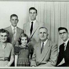Arvin's family (1954)
