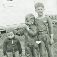 Charles, Alden and Arvin in Cotati, CA (1942).