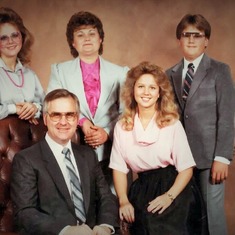 Charles & Charlene Hagen's family.  Back: Sheila, Charlene, Brad.  Front: Charles "Chuck" and Debbie (1985).