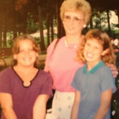 girls with grandma lois 1997