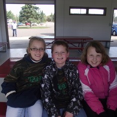 Hannah, Dimitri and Kelsie!  Cousins forever!