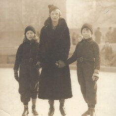 Barbara, Mother, Anne, Winter 1935, Central Park