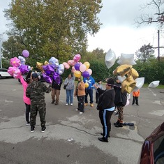 Friends from Kentucky balloon release in janzas honor