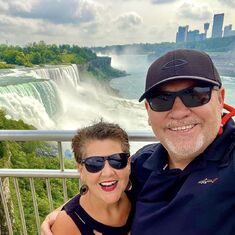 Maria and Guy at Niagara Falls