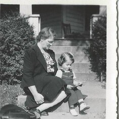 Lena Sutton & Grandaughter Barbara Hackett, Dalton, Ohio
