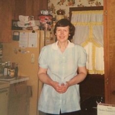 Mom in kitchen on Valley Street in Salem 1994.