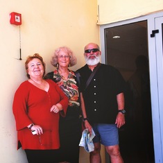 Barry, Ev and Ora Hadas by front door of Kinneret Lab. Sept 1 2009.