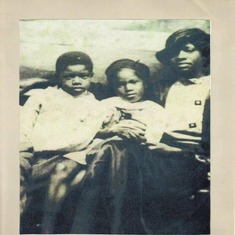 Monese, Moma, Henery (Monese and her children)
