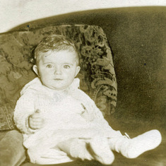 1934 Baby Benji on Sofa