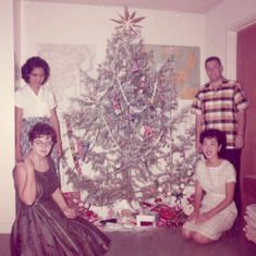 Christmas in the EWC apartments with Nasti Bachtiar, Kazuko Fujisawa, Elliot Milstein