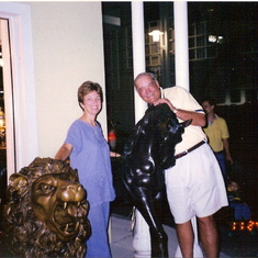 2001The walk to Tommy Bahamas Naples FL