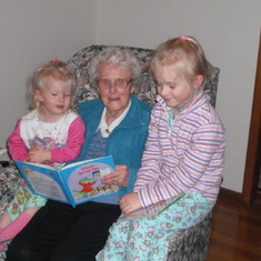 Reading time with Grandma 2